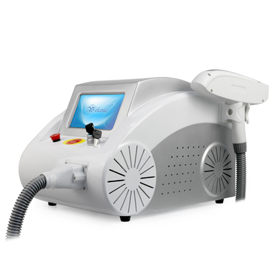 آلة إزالة الوشم الليزر الكربونية القابلة للحمل Q Switched Nd Yag Laser Carbon Peeling Skin Whting Beauty Machine