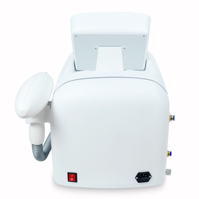 آلة إزالة الوشم المحمولة ذات طول موجي 3 1064nm Q معالجة Nd Yag Laser Machine