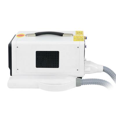 آلة إزالة الوشم بليزر بيكوسكوند Q-Switched Clinical Korea 1064nm آلة إزالة الوشم بليزر بيكو المحمولة