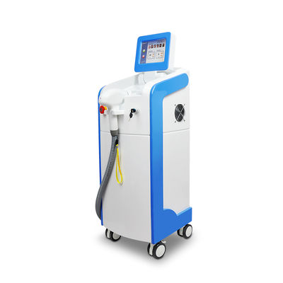 آلة إزالة الشعر بليزر الديود 808 نانومتر مع حجم بقعة 10 * 16 مم وعرض نبضة 20-950 مللي ثانية وكثافة طاقة >115 جول/سم²